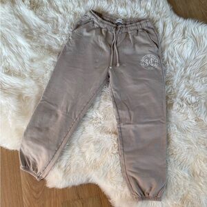 Abercrombie Embroidered Sweatpants - The Hamptons Sports Club medium tan